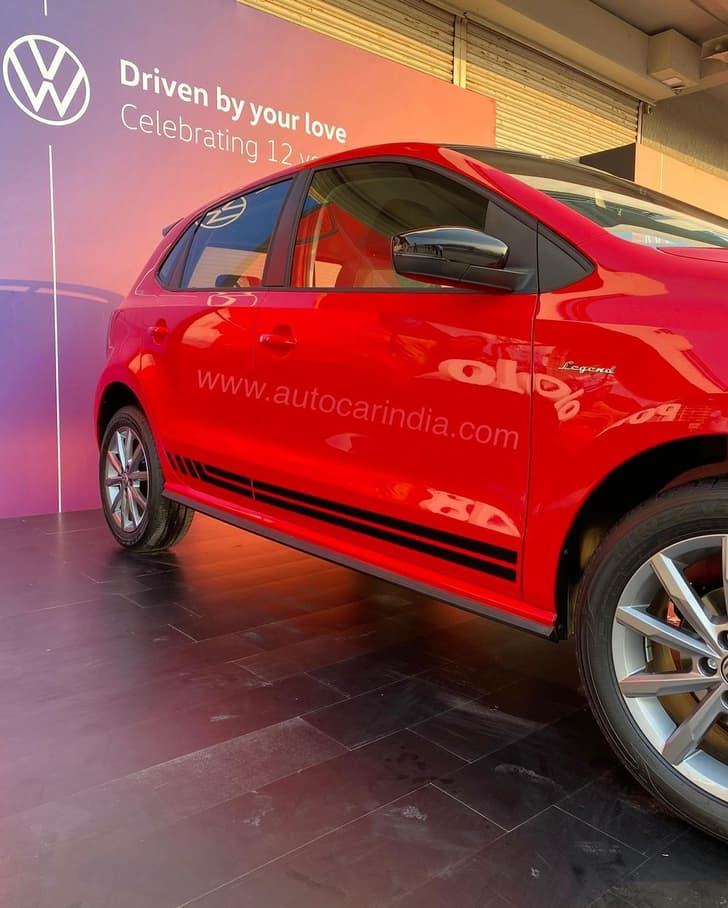 VW Polo side profile decal view.